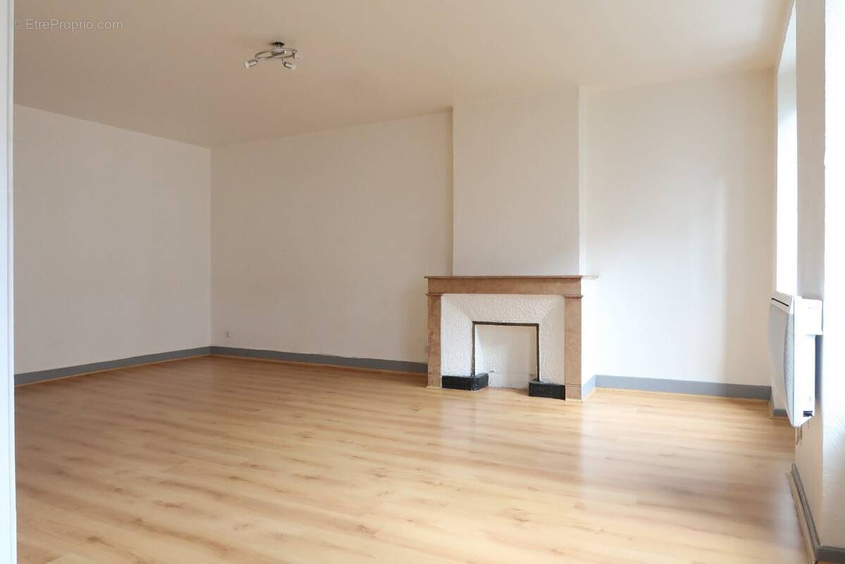 Appartement à SAINT-ETIENNE