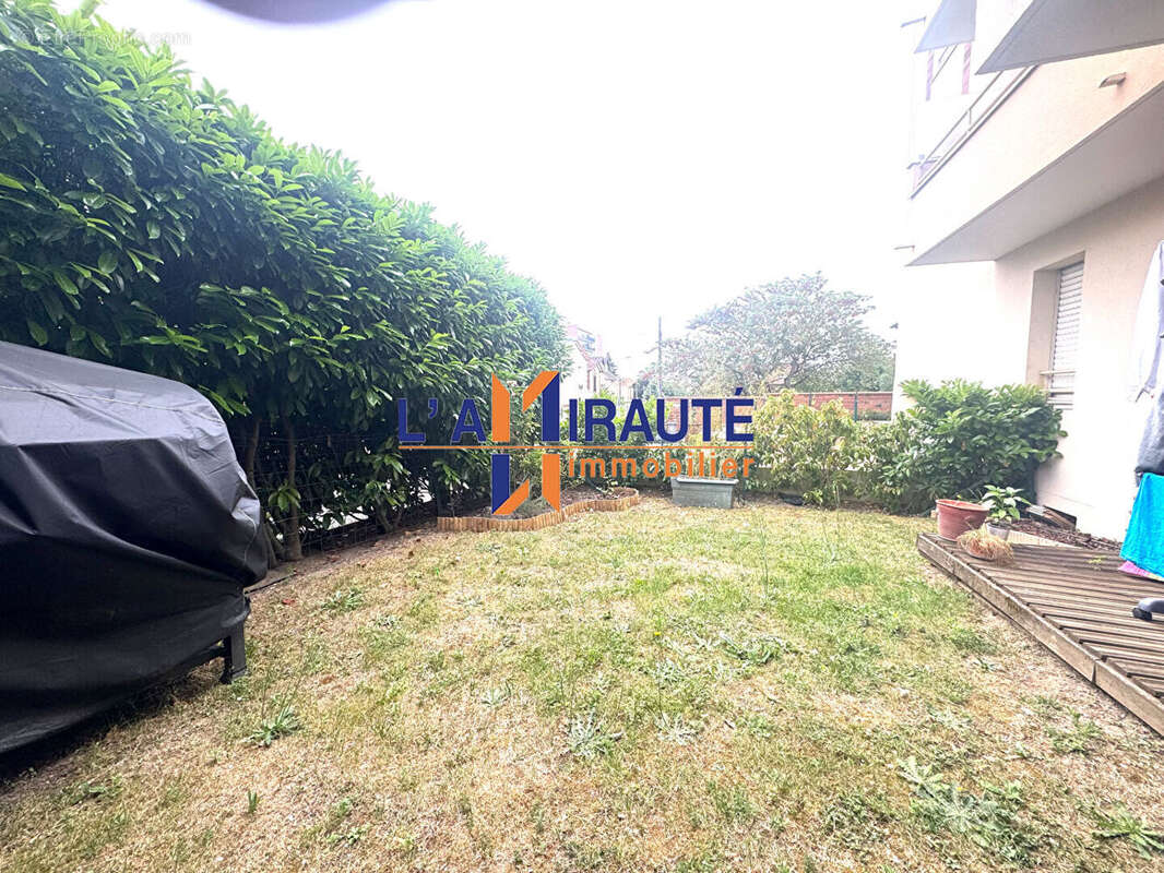 Appartement à HOUILLES