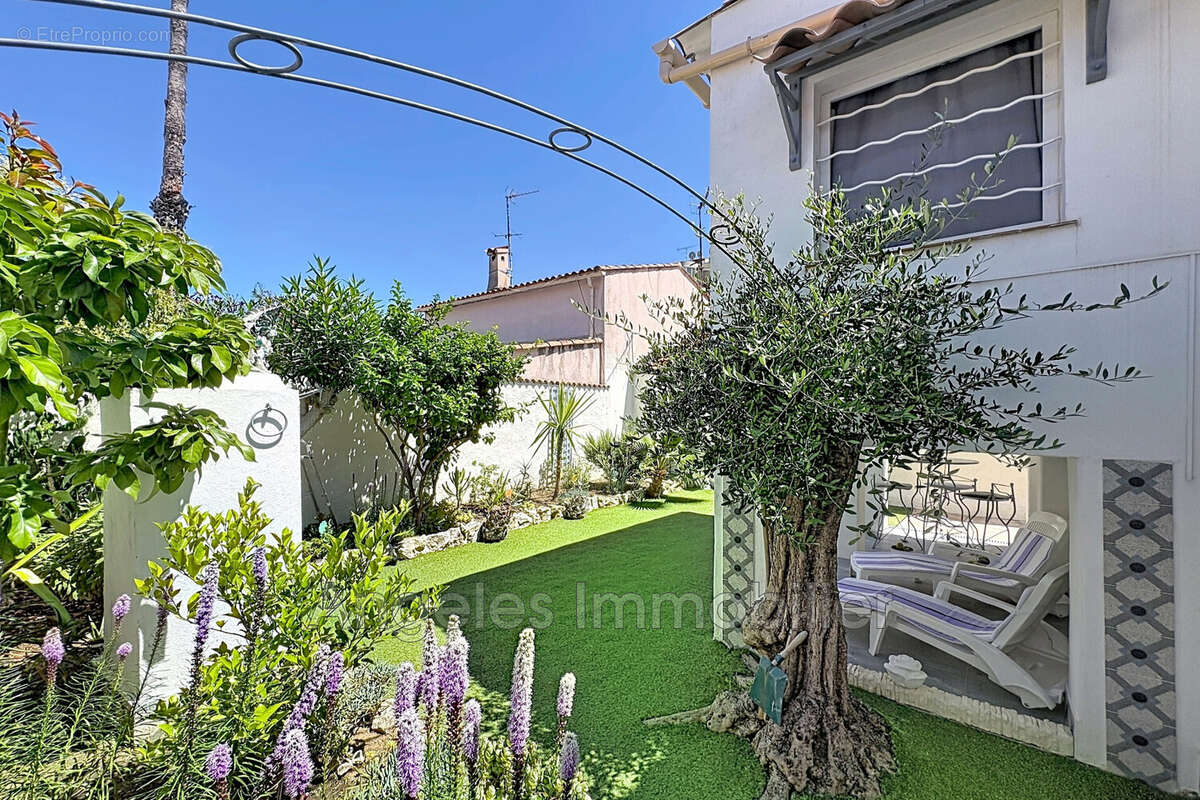 Maison 118 m² à Vallauris  - photo 3
