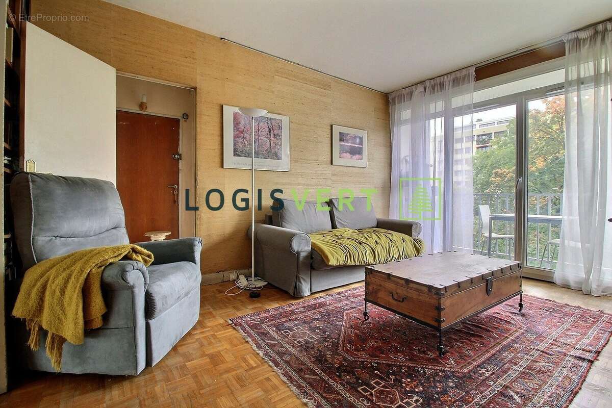 Appartement à BOURG-LA-REINE