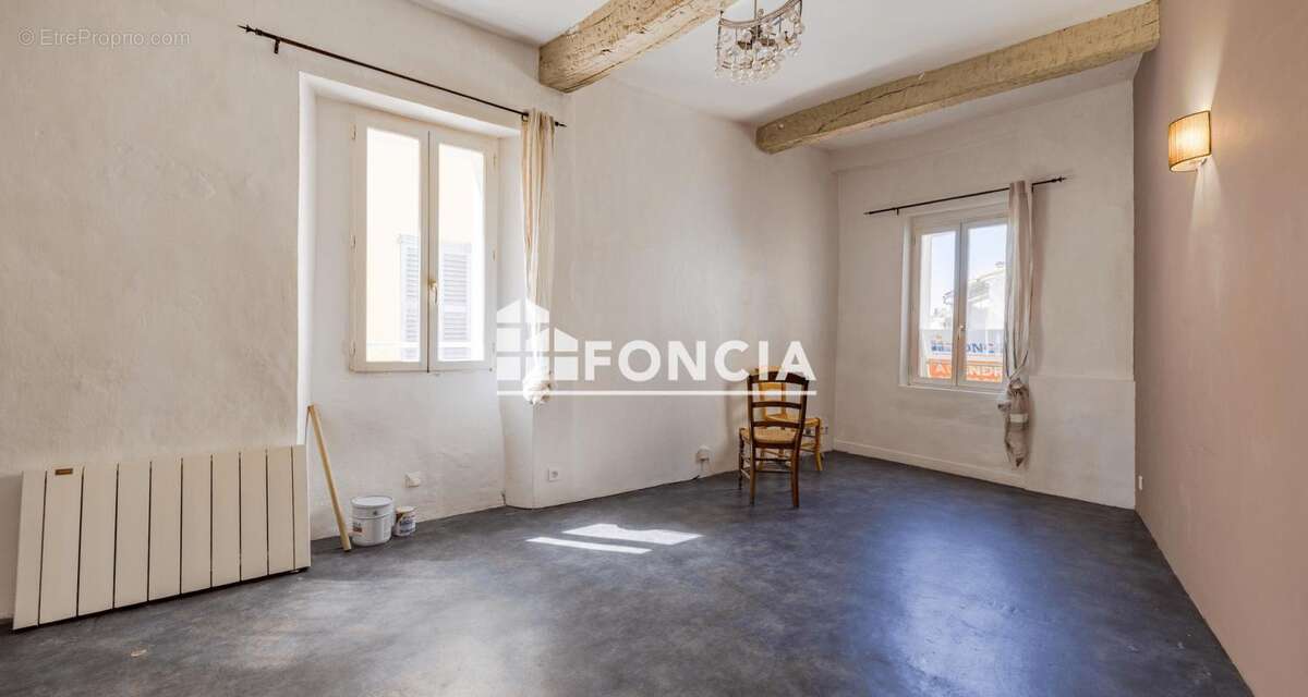 Maison de village t3 plus coin mezzanine - secteur calme proche centre ville - cogolin - photo 3