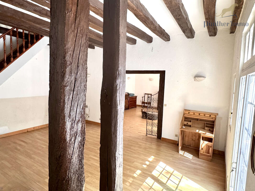 Local 550m2 LARCAY - photo 11