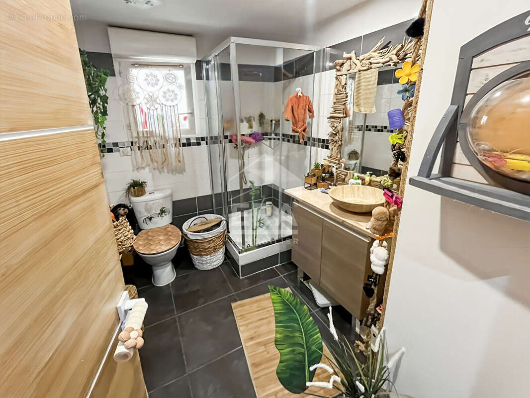 Appartement 56m² à marseille 15e arrondissement - photo 9