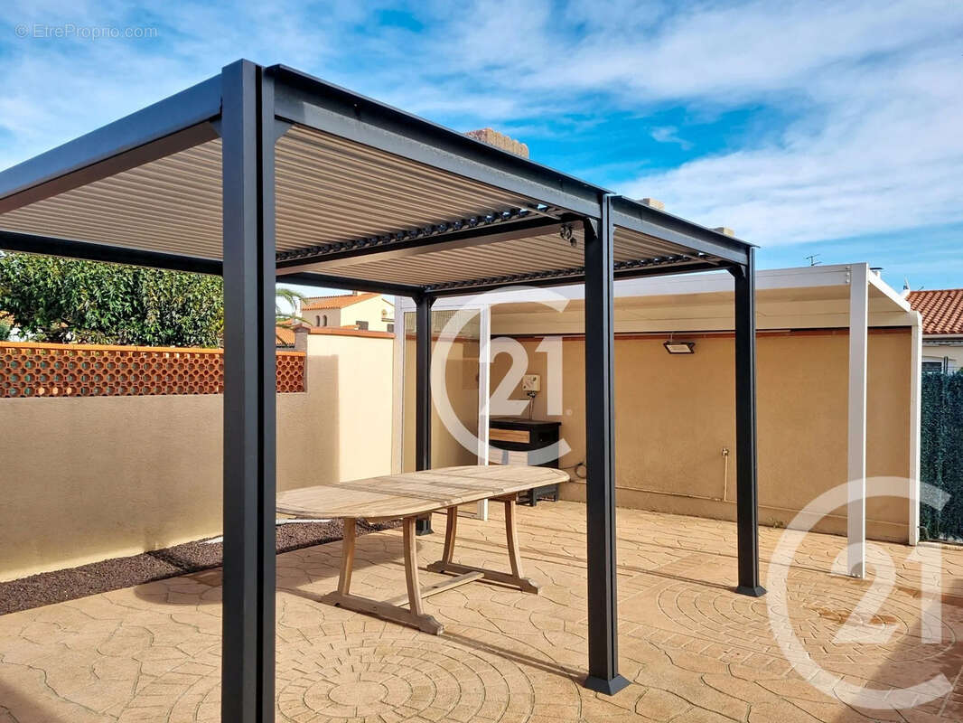 Maison à SAINT-CYPRIEN