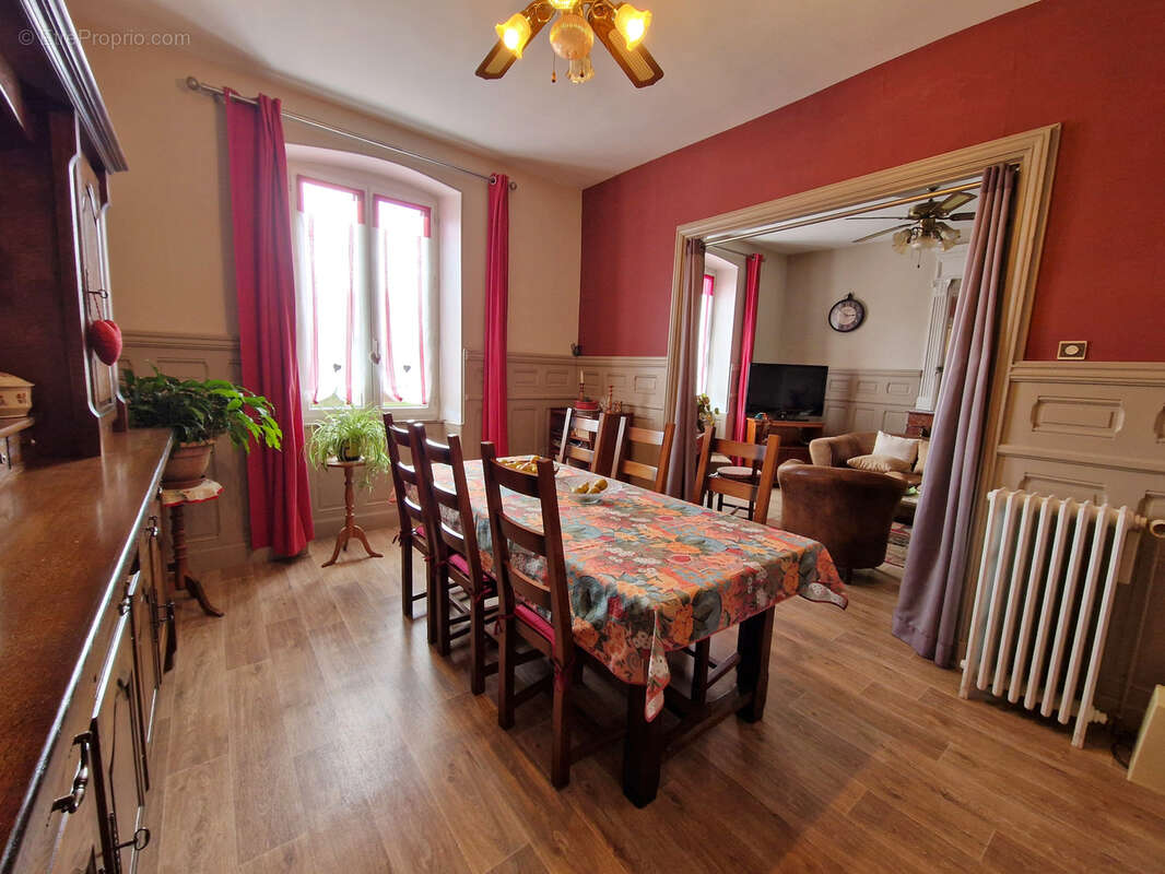 Maison à PAULHAGUET