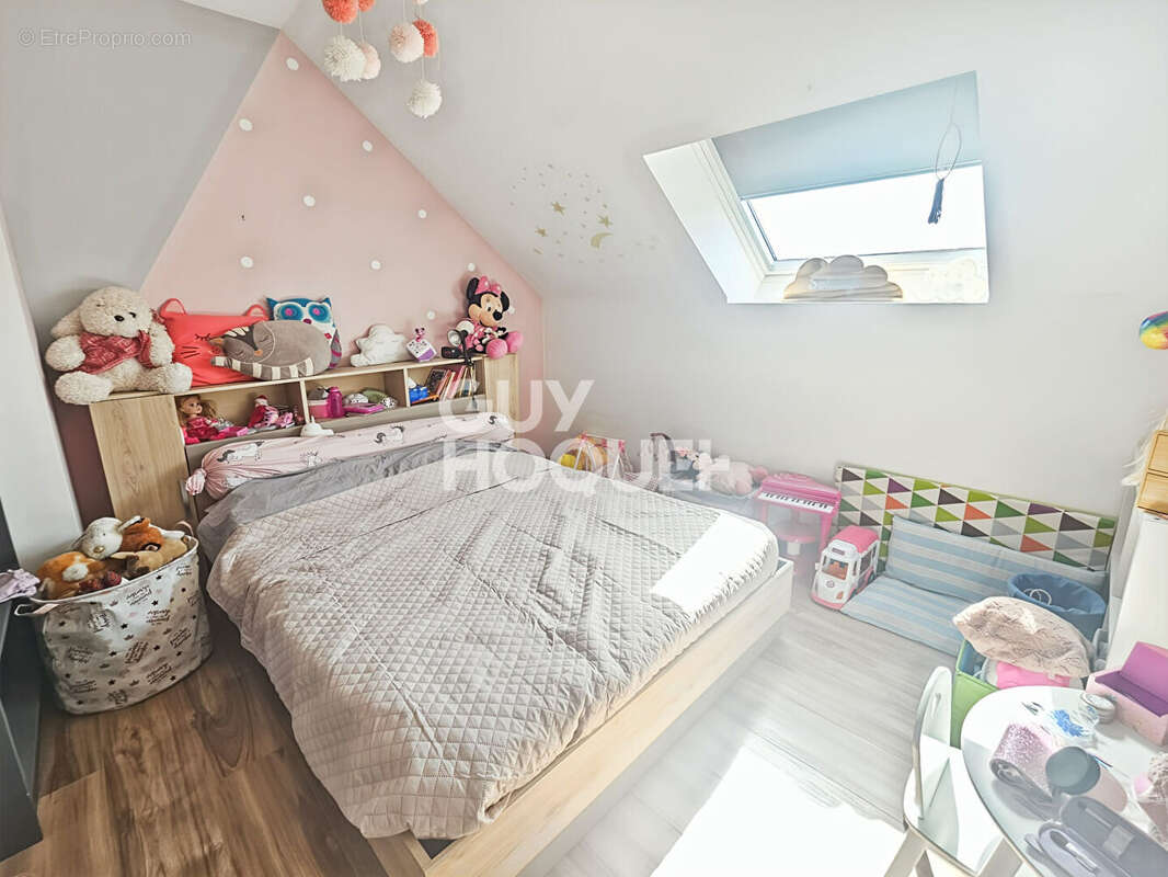 Maison 6 pièces à vendre à Favières - photo 10