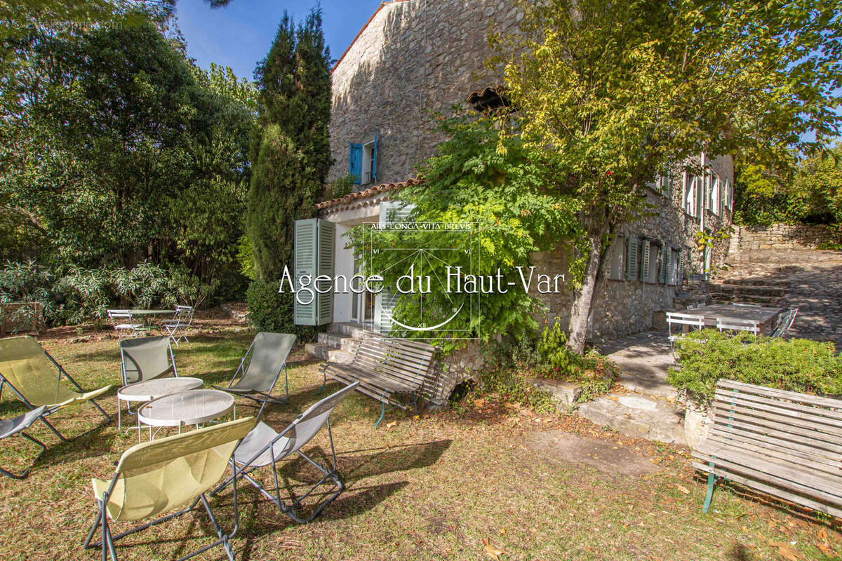 Maison à FAYENCE