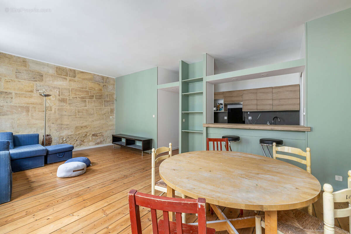 Appartement à BORDEAUX