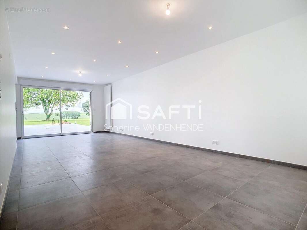 Maison 155 m² à Ebouleau  - photo 6