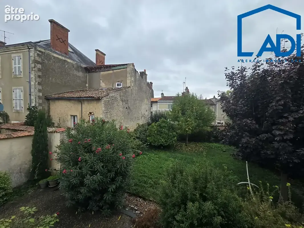 À VENDRE  - Jolie maison de ville à Saint-Maixent-l'École ! - photo 14