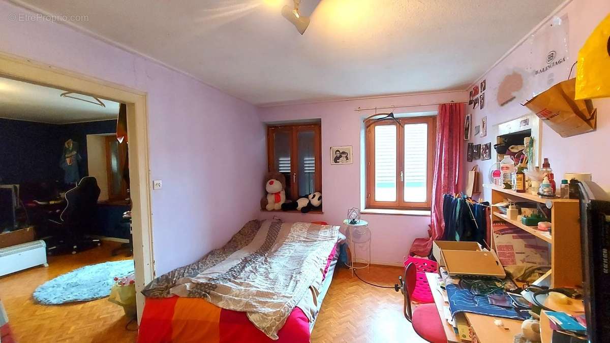 Maison à RUSS