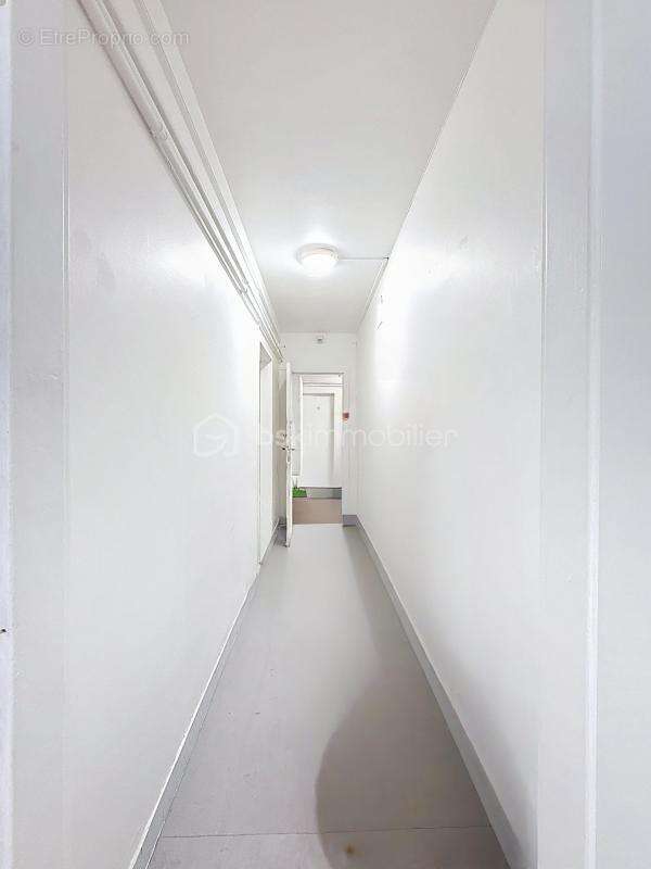 Appartement à VILLE-D'AVRAY