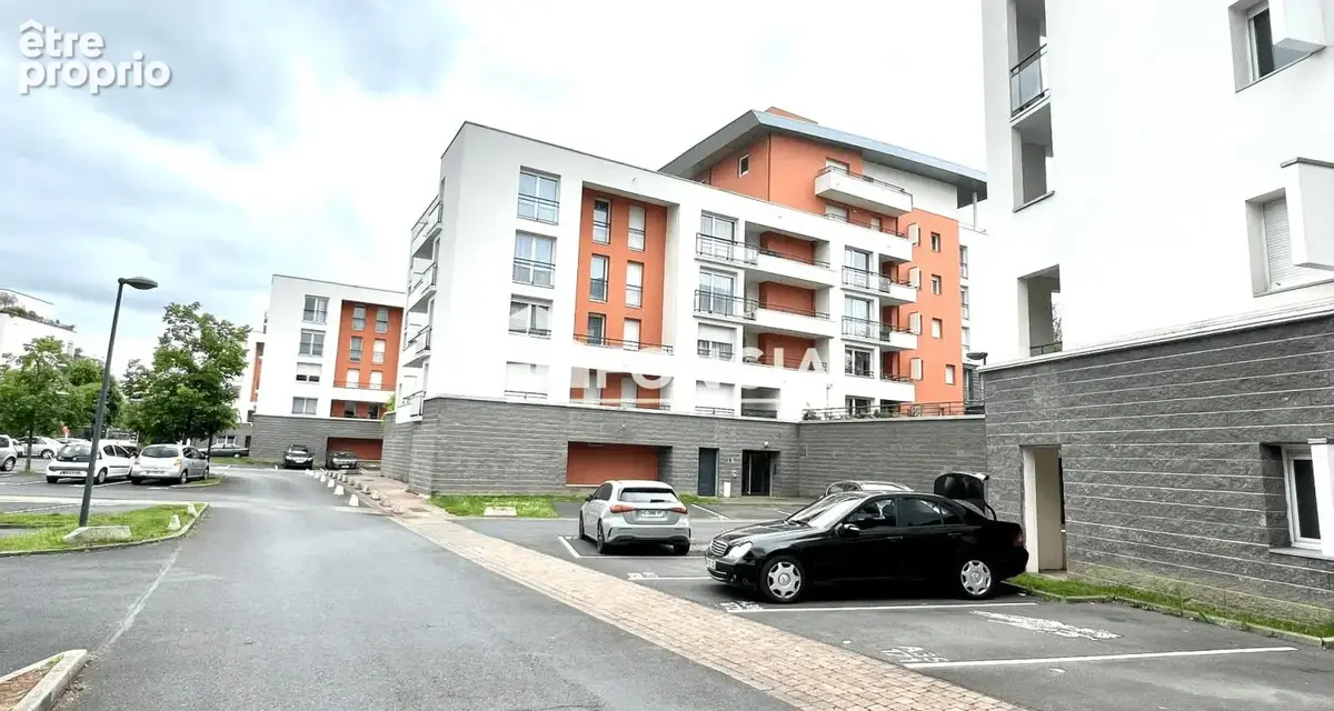 Exclusivite beau t3 en centre ville avec terrasse 26 m2 et parking interieur - photo 5