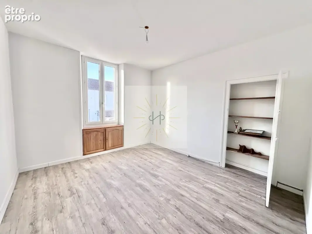 Appartement 66 m² à Le Teil  - photo 7
