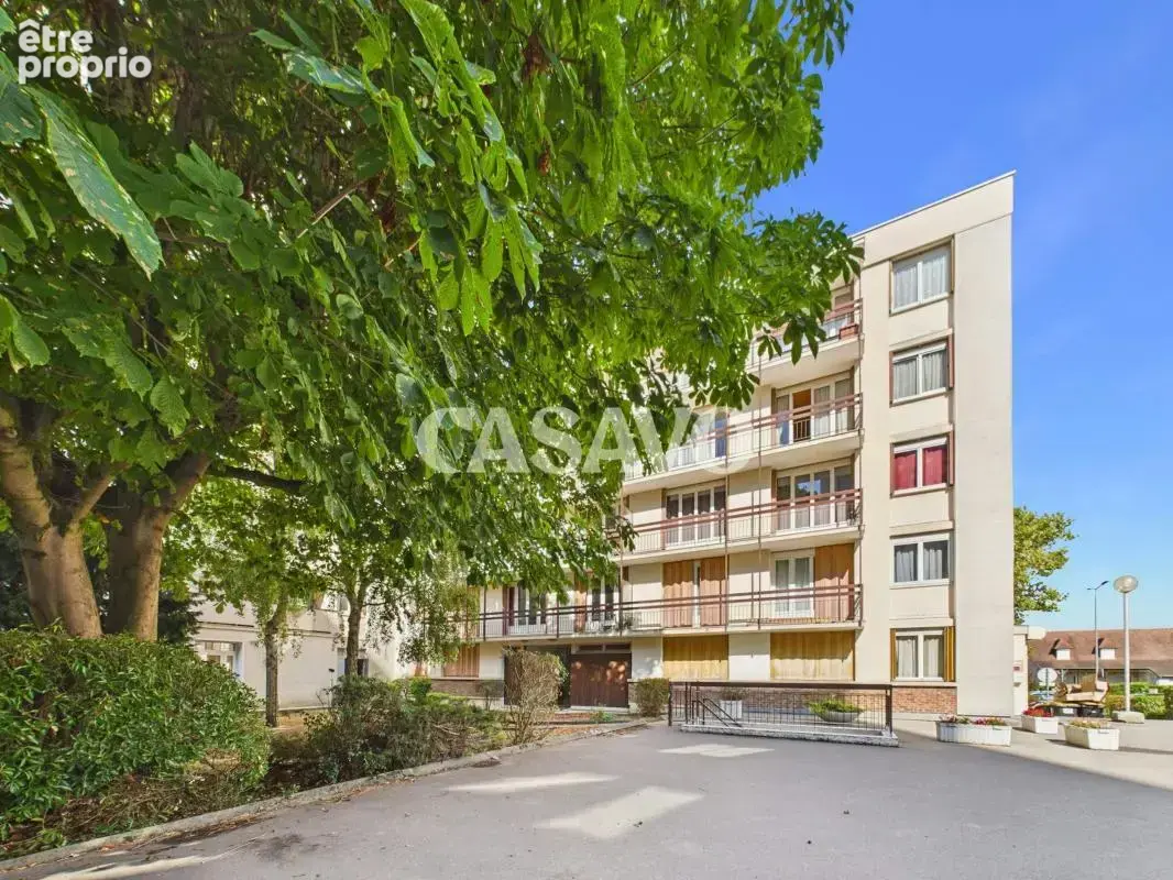 Appartement à SAINT-OUEN-L'AUMONE
