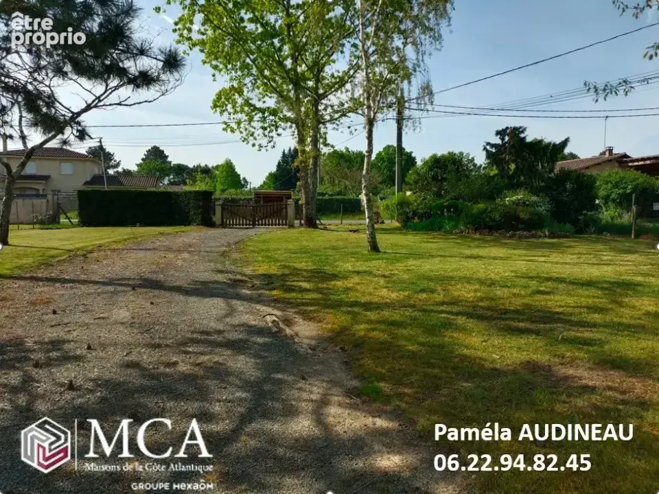 Photo Terrain à Roaillan au prix de 88 000€