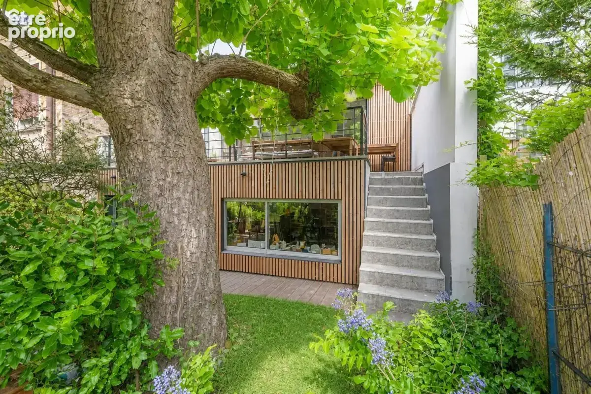 Maison de 234m² au sol à Nanterre Ville - photo 1