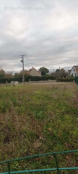Terrain à BOISSY-LE-SEC