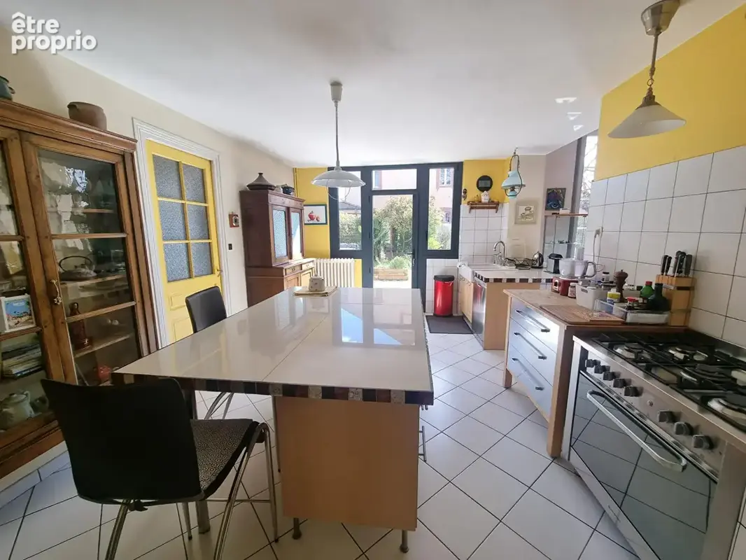 Maison  centre Vic En Bigorre 5 pièce(s) 180 m2 - photo 4