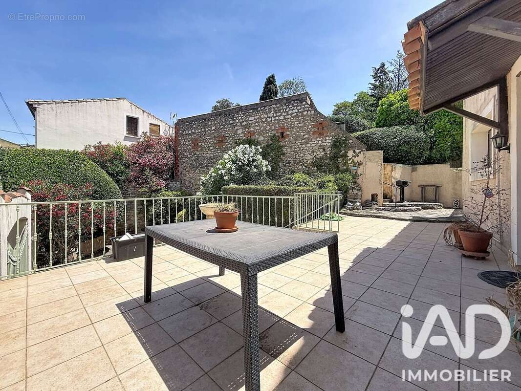 Maison 150 m² à Magalas  - photo 2