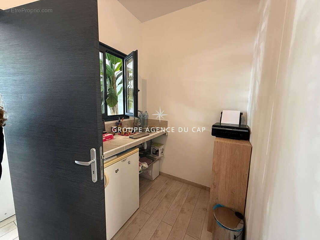 Commerce à SAINTE-MAXIME