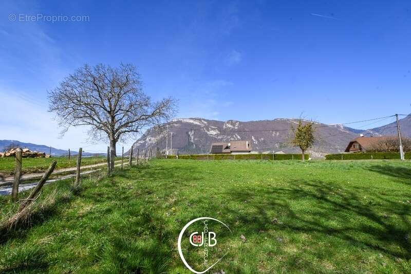 Planaise – Terrain constructible de 473 m² viabilisé - photo 7