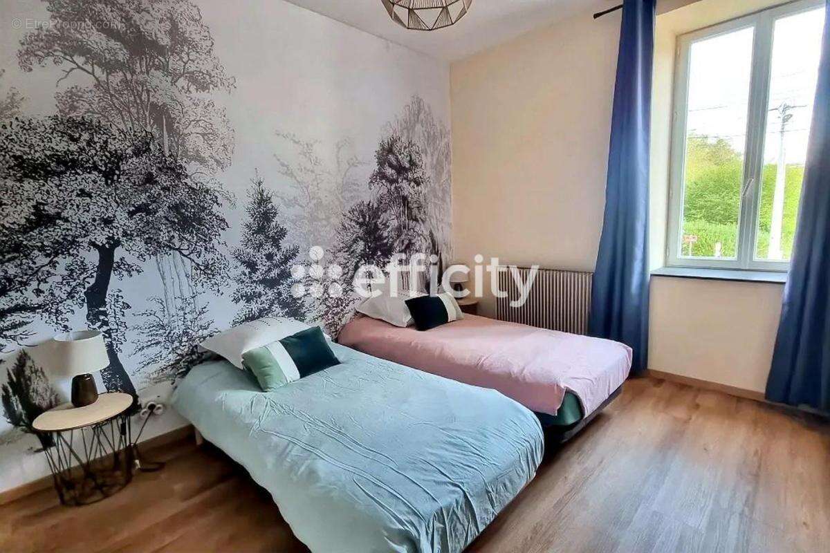 Appartement à CLUNY