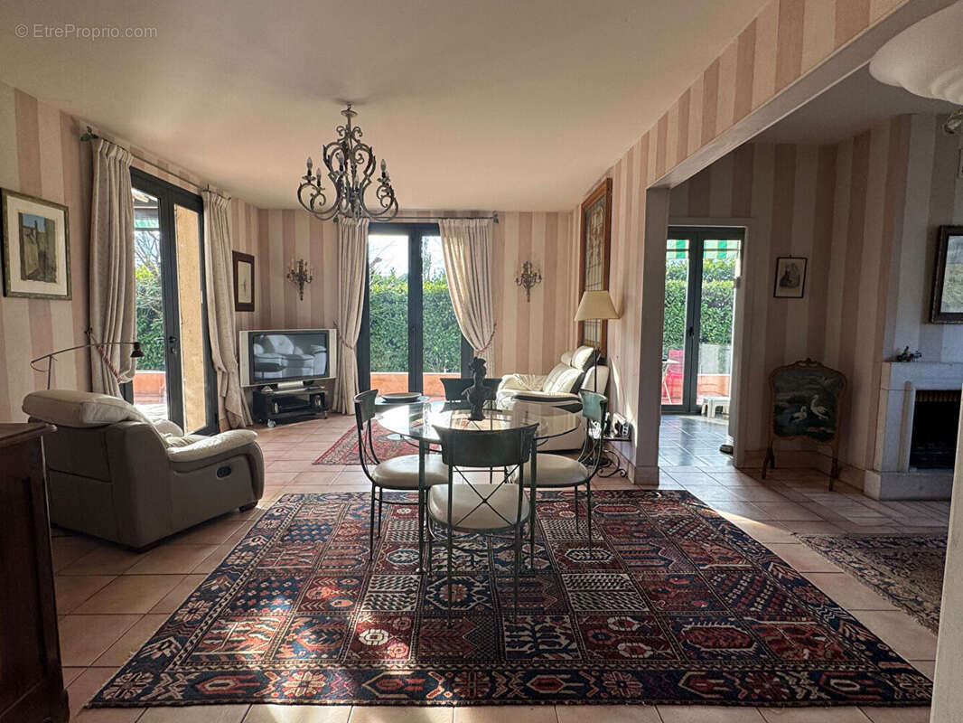 Maison à EYSINES