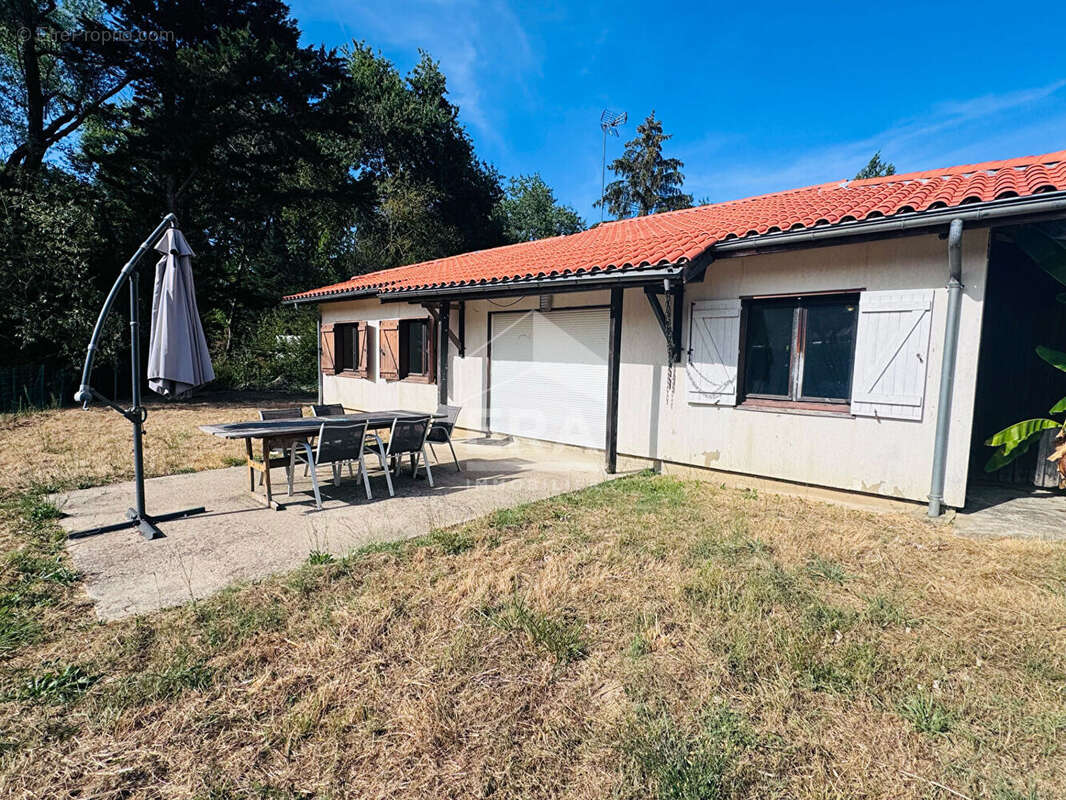 Maison 4 pièces à vendre à Samonac - photo 12