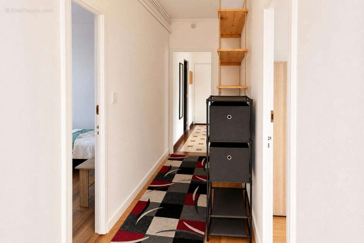 À vendre – Appartement 5 pièces avec locataire en place - photo 11