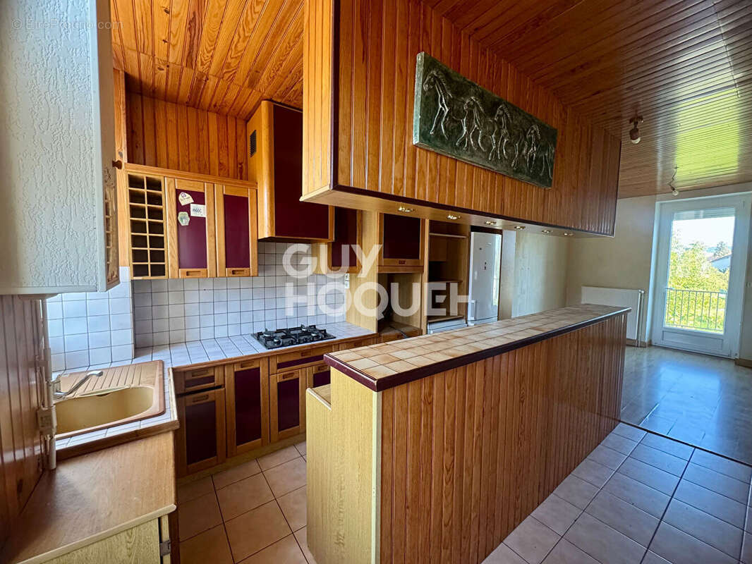 Maison à LE CREUSOT