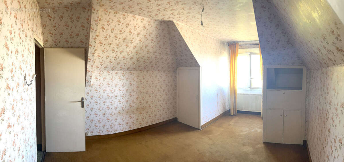 Maison 8 pièces 145 m² habitables, entrée de plain pied, sous-sol semi-enterré 121m2 - photo 10
