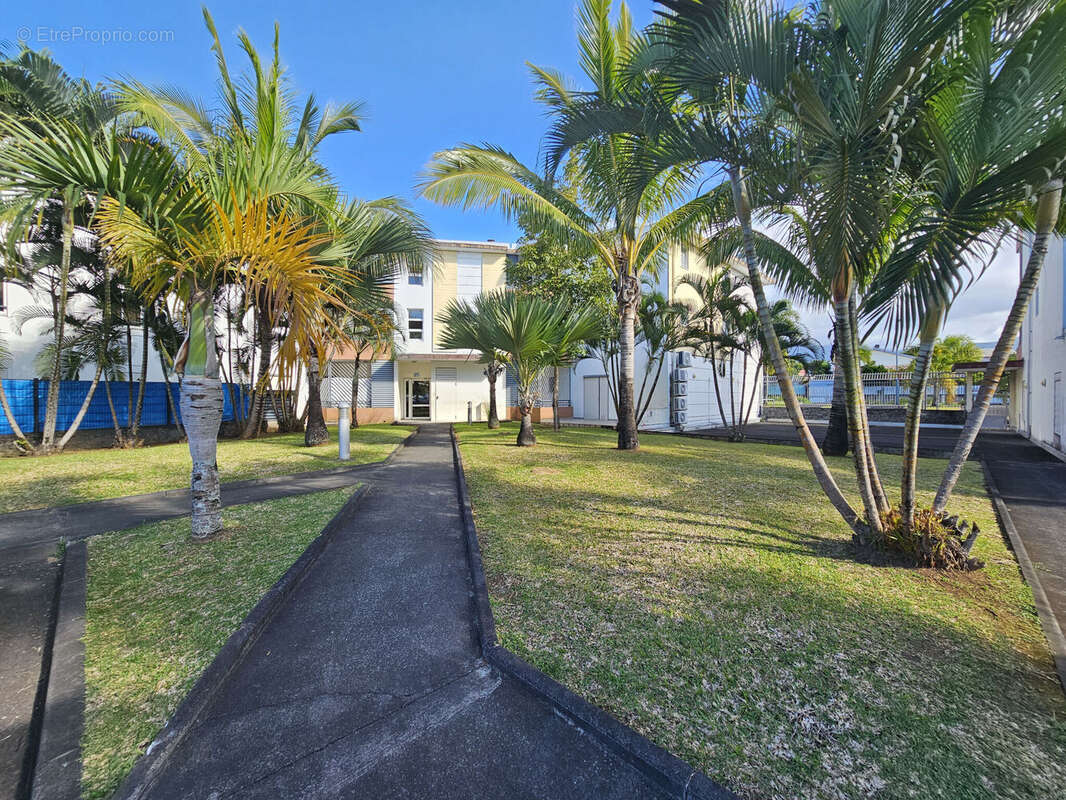 Photo 4 - Commerce à SAINT-ANDRE