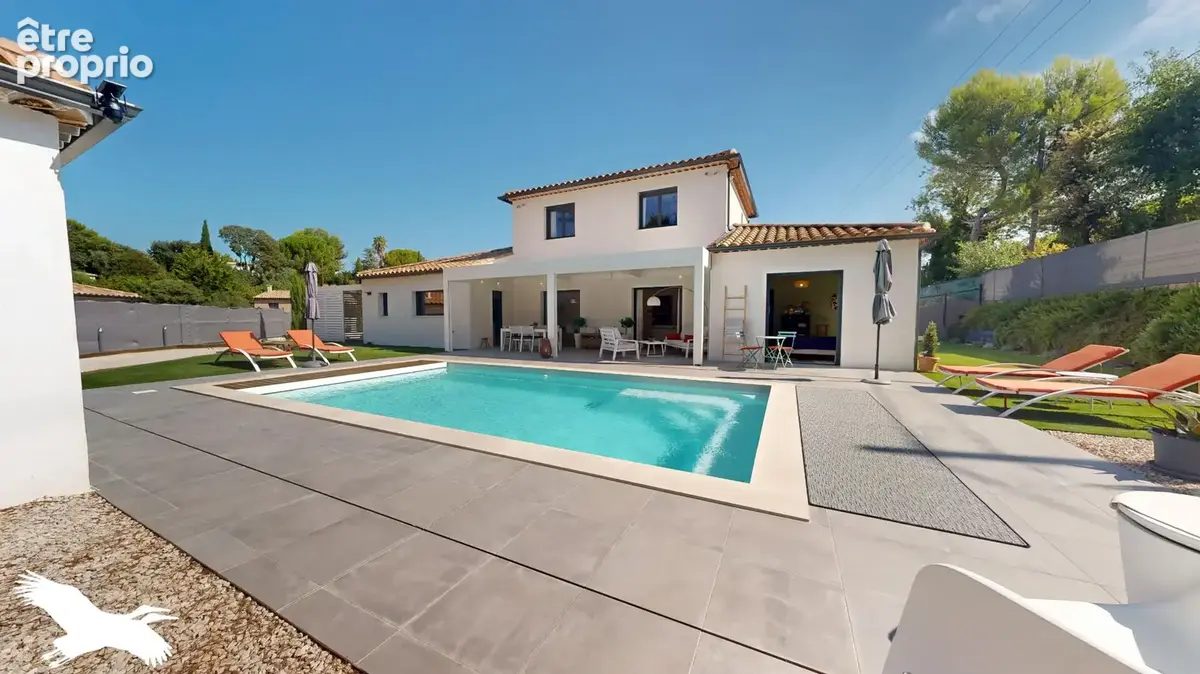 Maison contemporaine 140 m² Aubagne Fenestrelles - Prestations de luxe, piscine & calme absolu - photo 1
