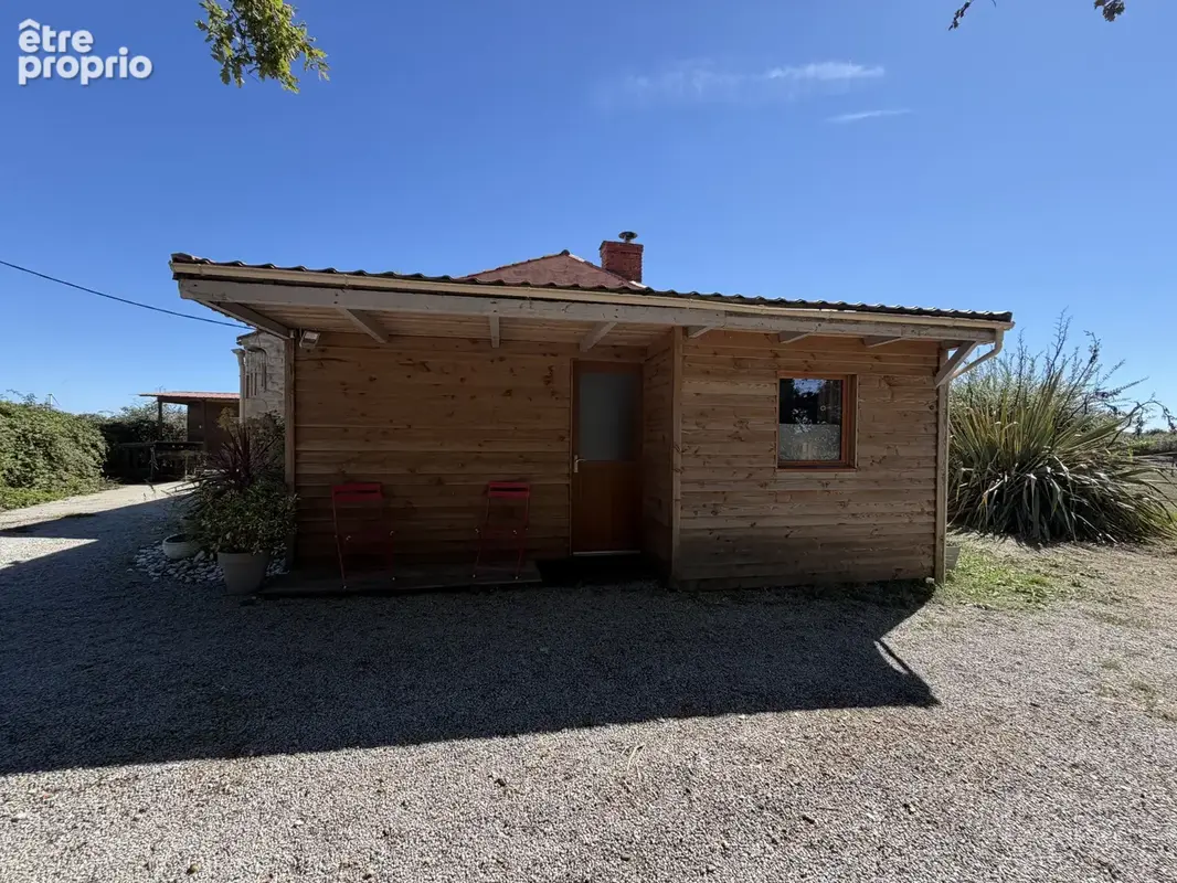 Entre AIZENAY et CHALLANS, longère rénovée,4 chambres sur 16 000 m2 de terrain - photo 18