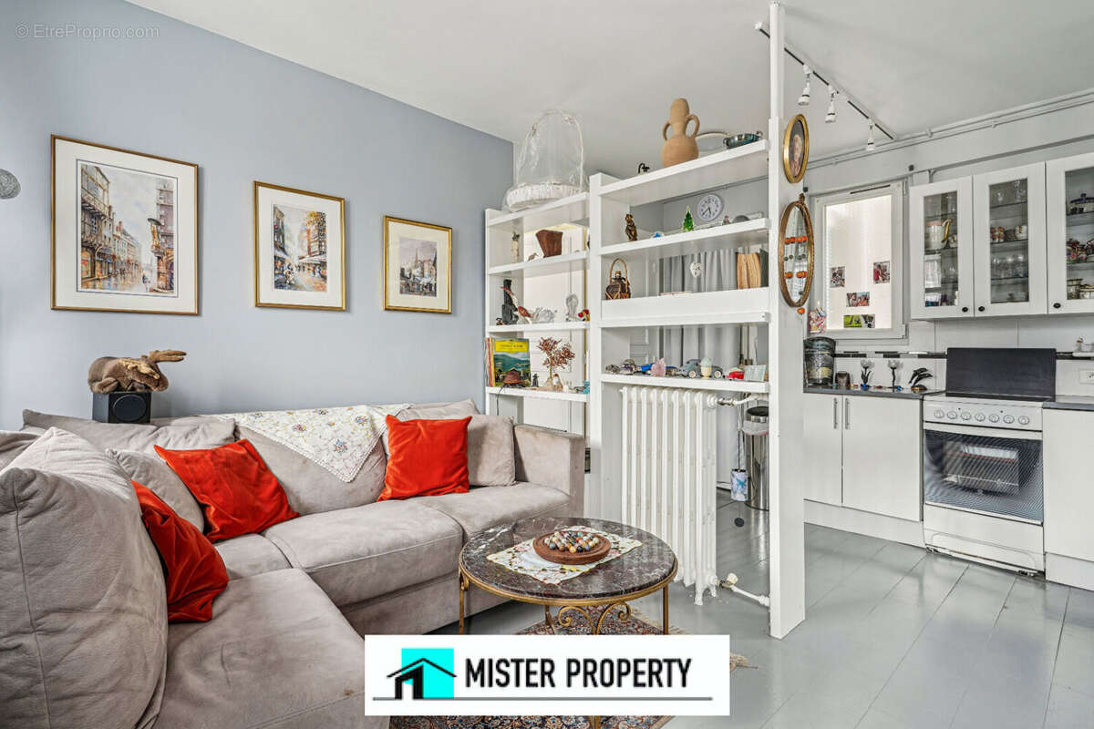 Appartement à LEVALLOIS-PERRET