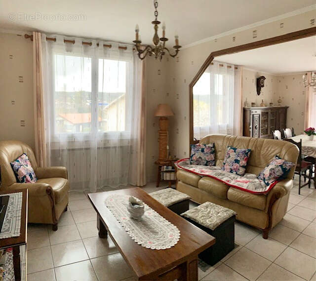 Maison à BOURGOIN-JALLIEU