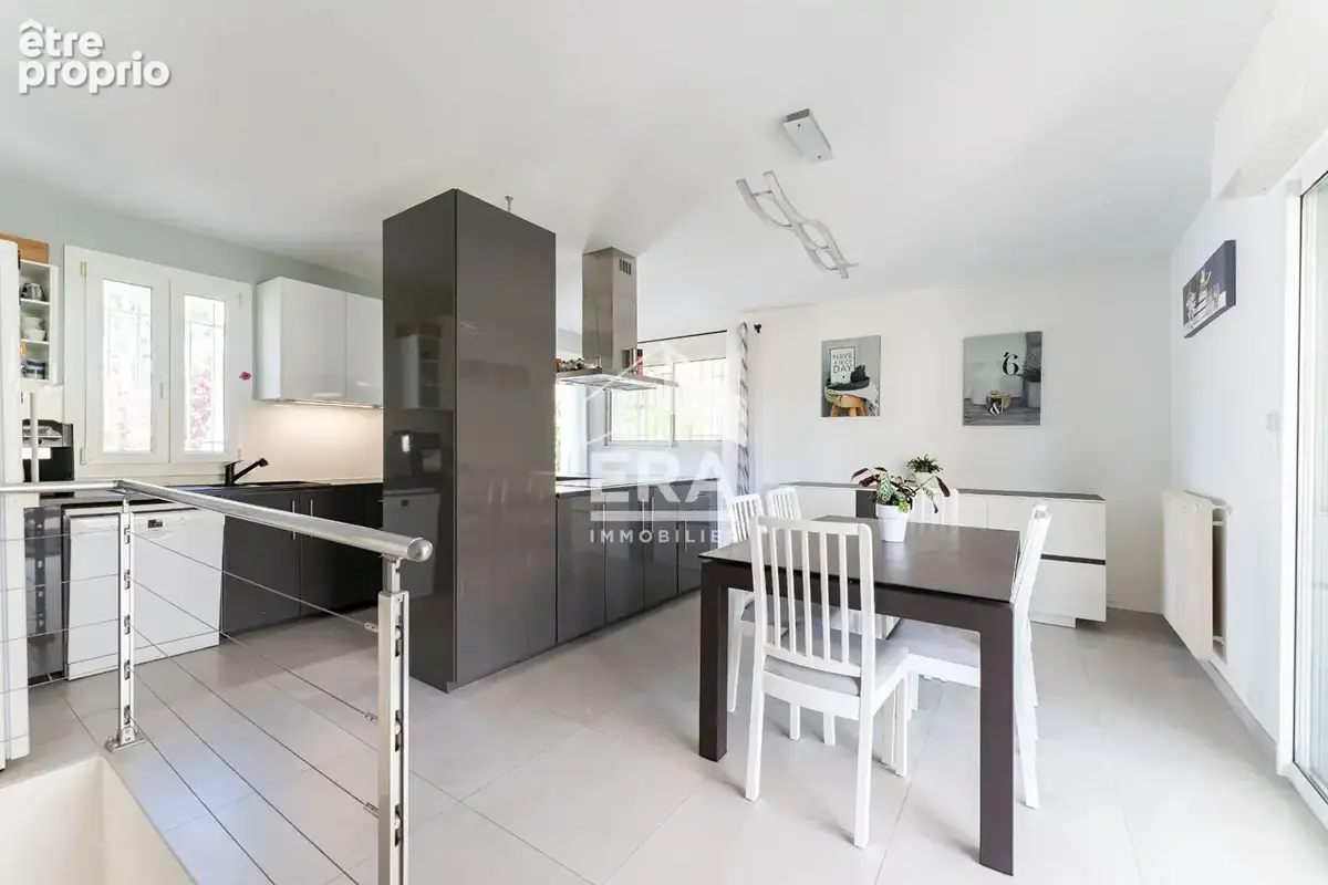 Maison 317m² à plan-de-cuques - photo 10
