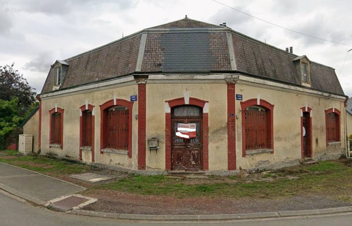 Maison à LE TRANSLOY