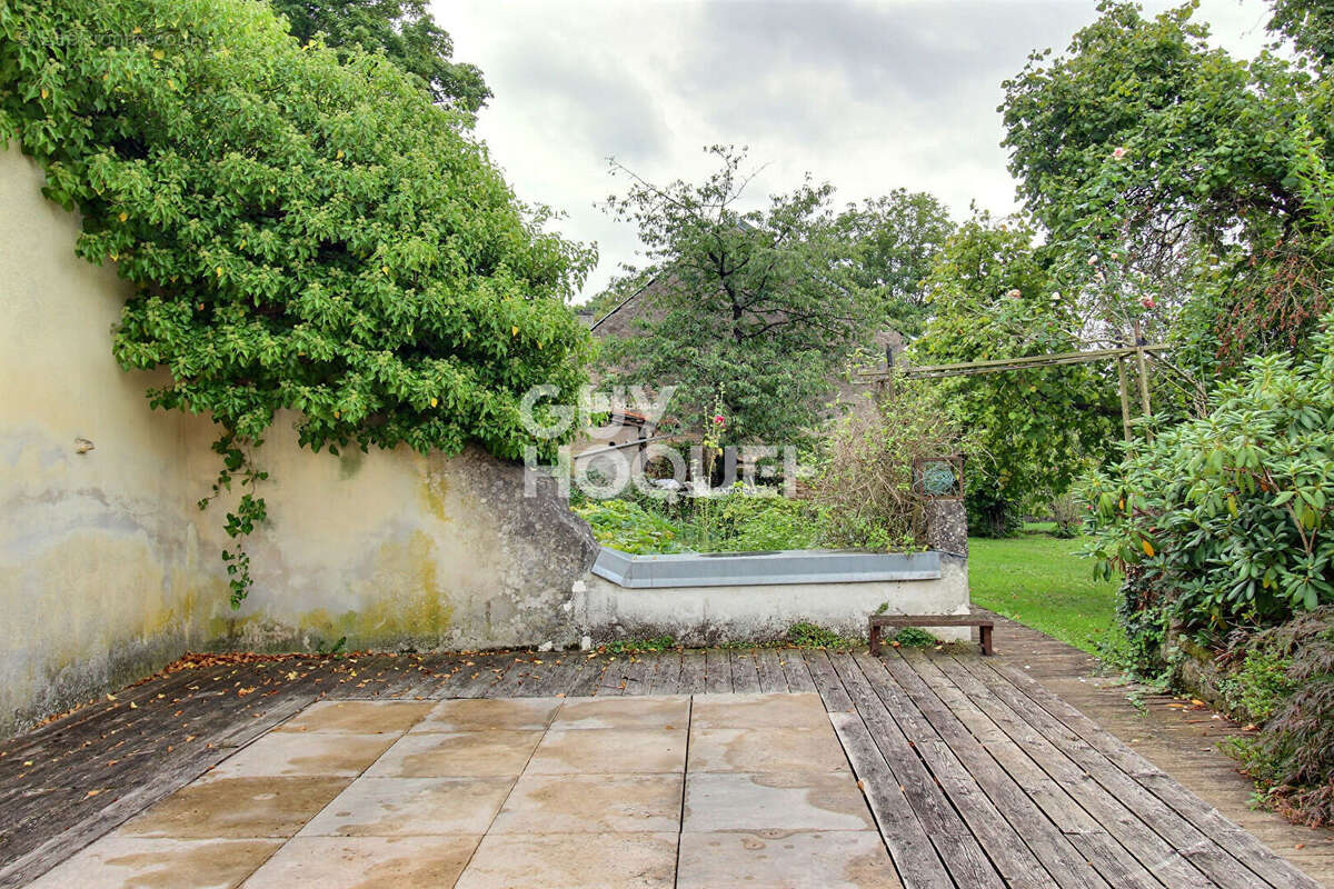 Maison à MALZEVILLE