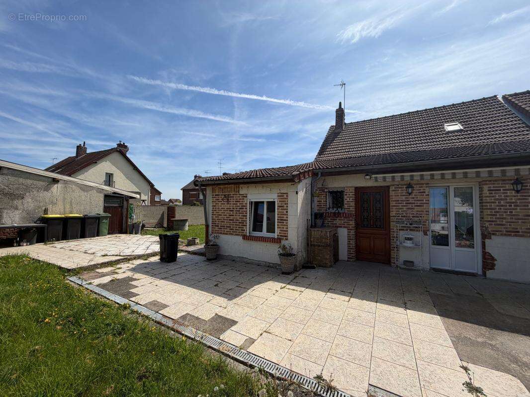 Maison à TERGNIER