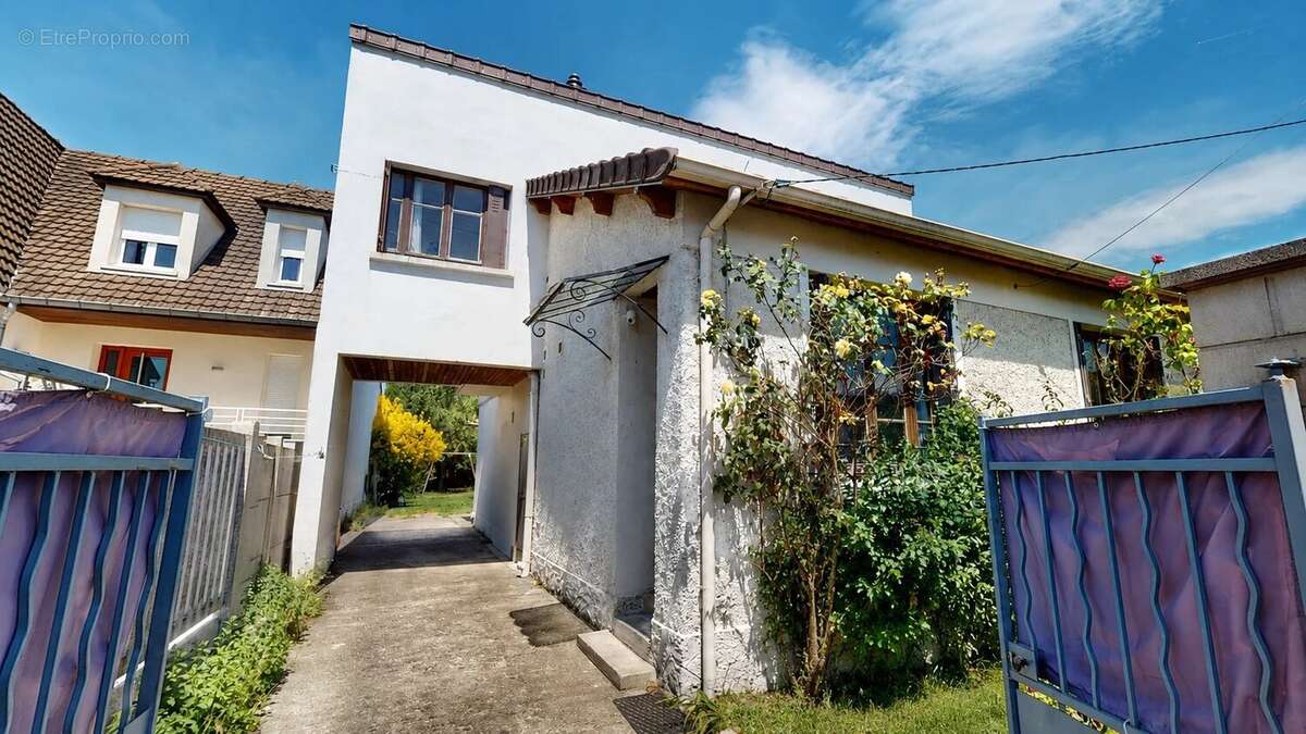 Maison à MONTFERMEIL