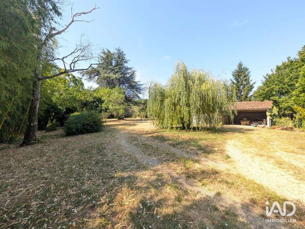 Maison 100 m² à Verrieres  - photo 4