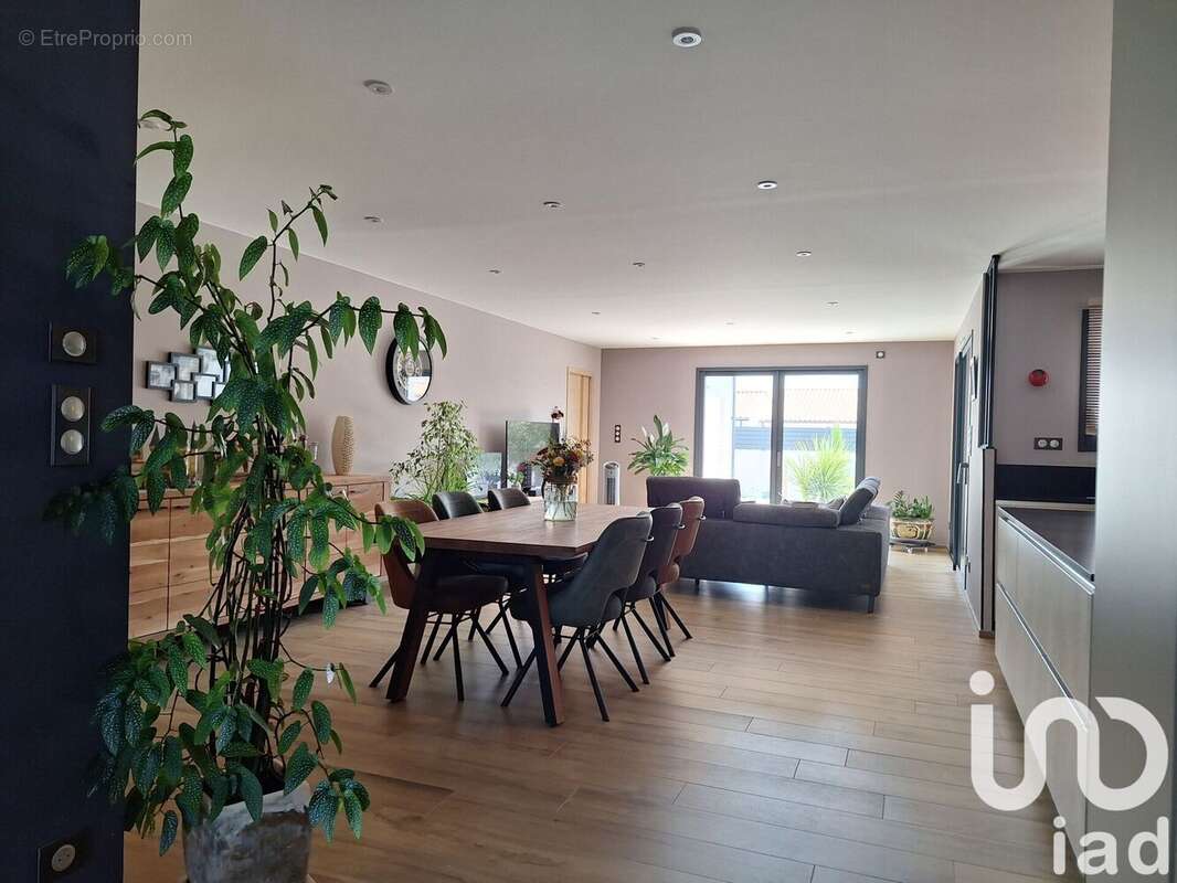 Photo 2 - Maison à SAINT-SAUVEUR-D&#039;AUNIS