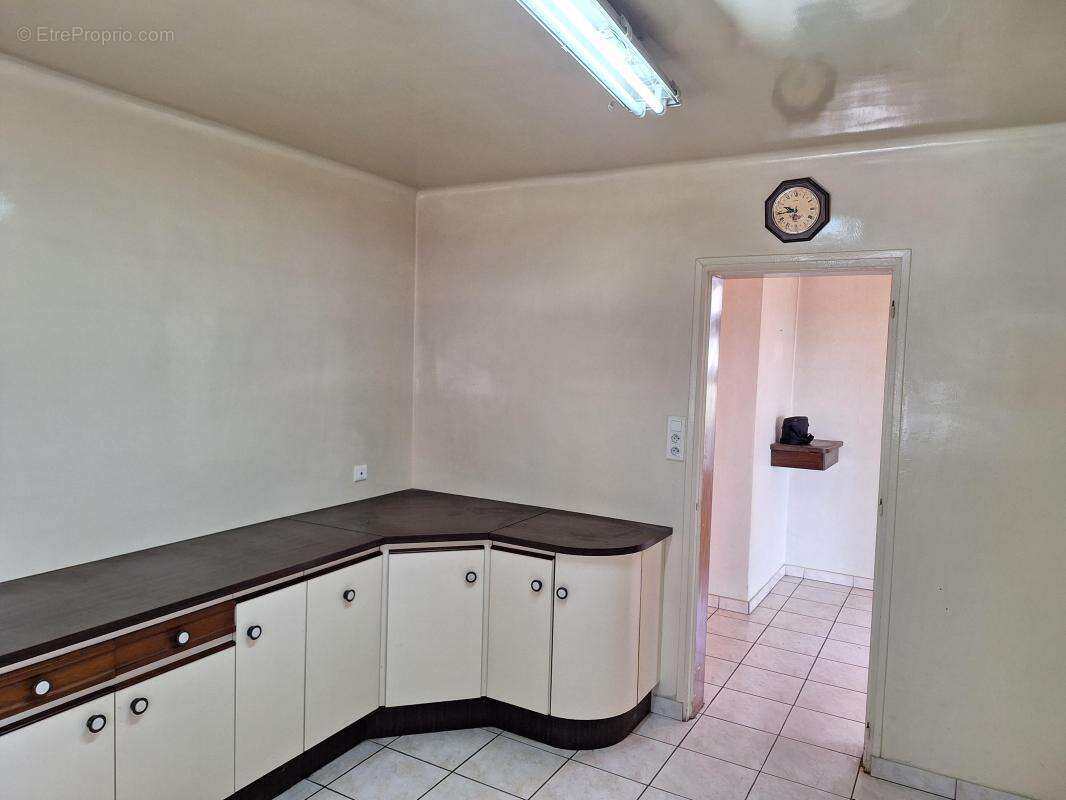 Maison à MONTFAUCON