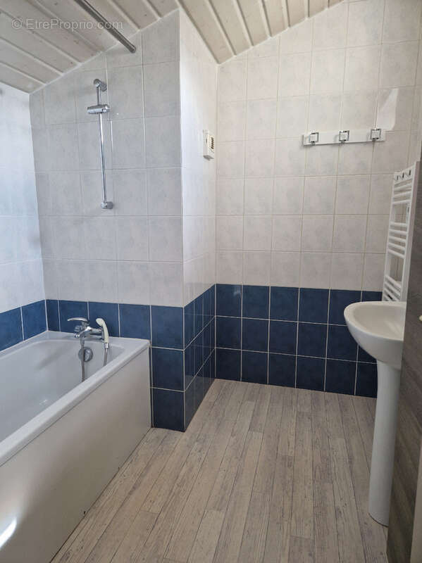 Maison à LE LOROUX-BOTTEREAU