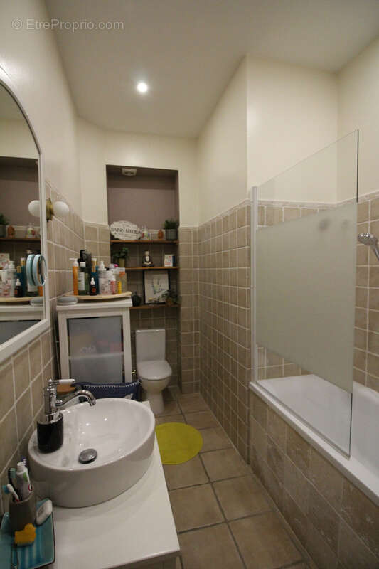 Appartement à SAINT-CLAIR-DE-LA-TOUR