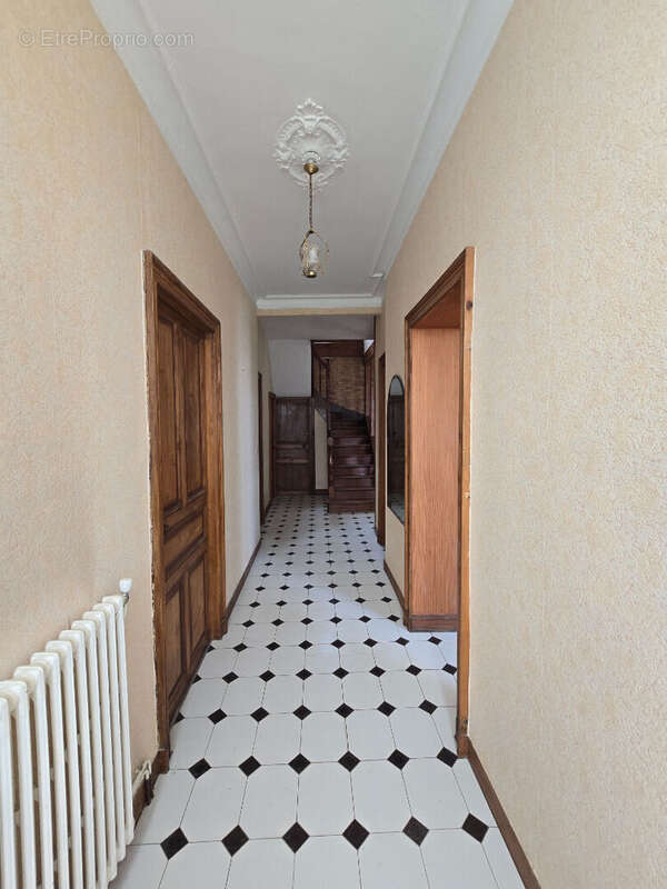 Maison 350m² à saint-aignan-grandlieu - photo 4