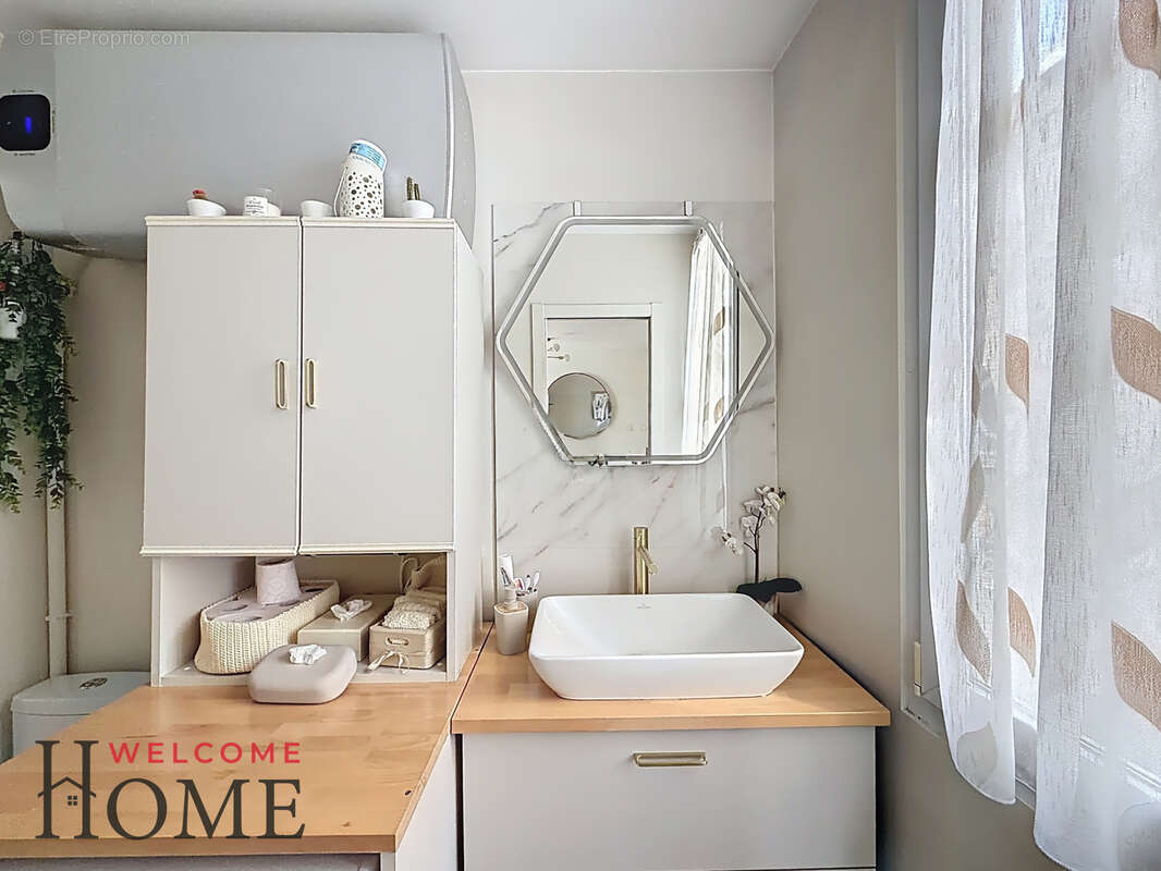 Appartement à LEVALLOIS-PERRET