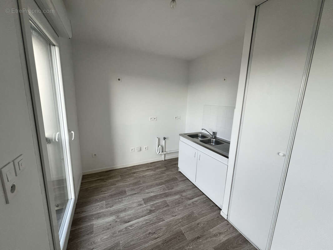 Appartement à BEZANNES